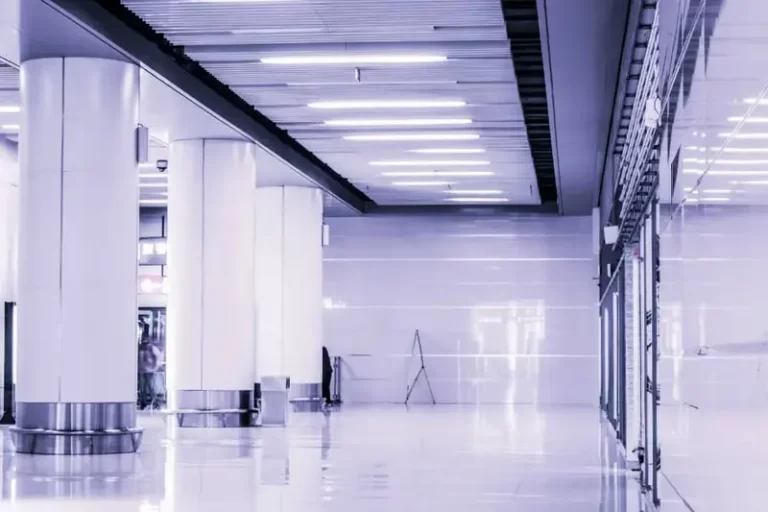 cleanroom construction company in dubai: Ensuring Contamination-Free Spaces